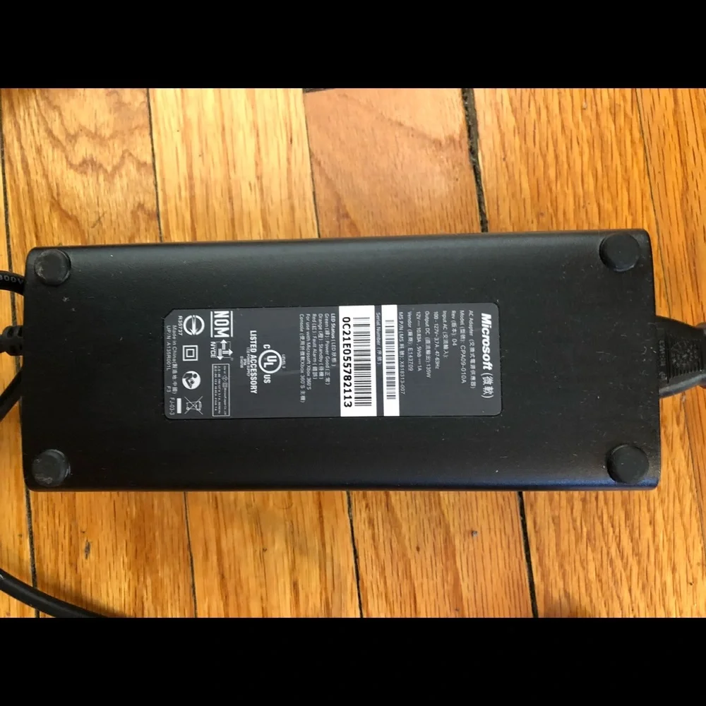 Xbox 360 Kinect Sensor & cords for the console (console not included)